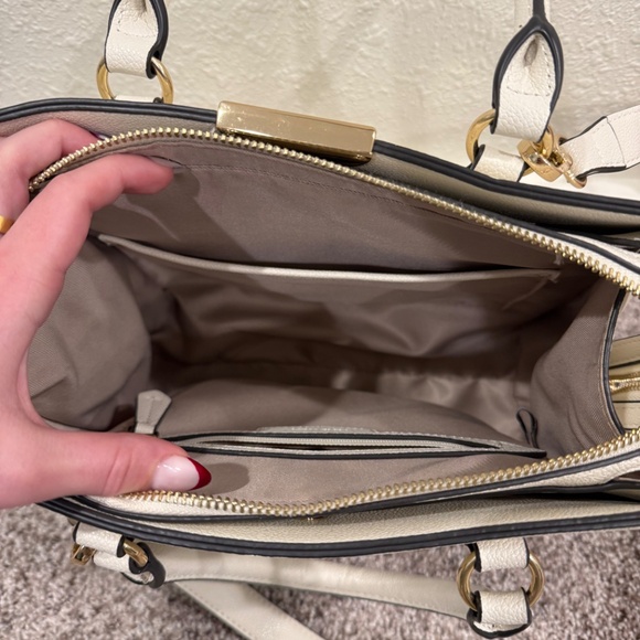 Nine West White Faux Leather Handbag with Gold Hardware - Picture 6 of 6